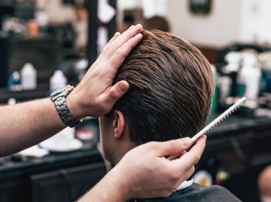 Haircuts & Hairstyles for Men